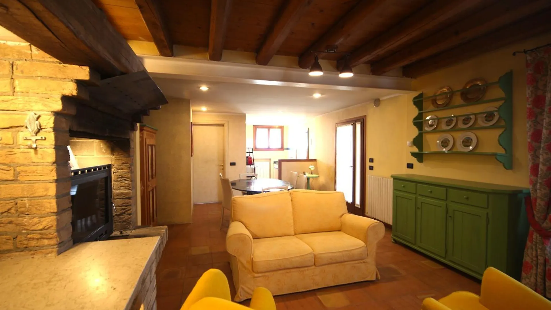 Tenuta Santa Lucia سيليا 0*,